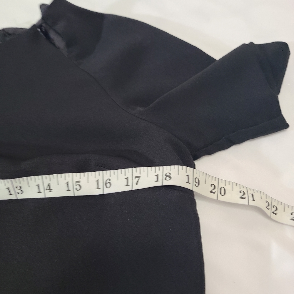 Bordeaux Short Sleeve Little Black Dress Size Large - Picture 5 of 10